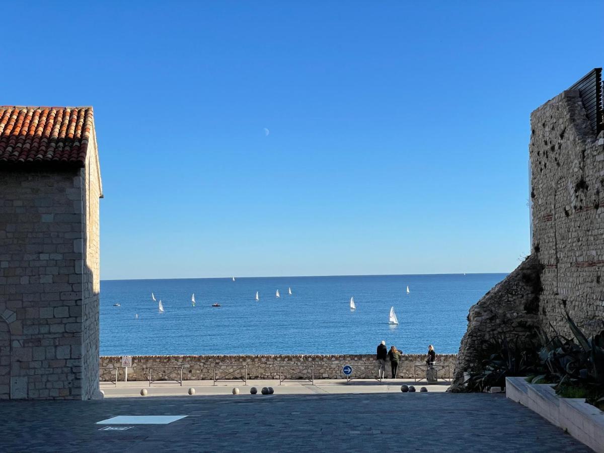 Nice Renting - Massena - Loft - Heart Of Vieil Antibes - The Market With Sea View Zewnętrze zdjęcie